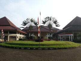 Asrama Mahasiswa_Praya Raisya