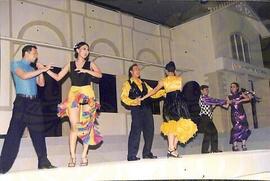 Penampilan Tari Flamenco dari anggota UKM Dancesport Ul dalam acara Penyambutan Presiden dan Wakil Presiden RI