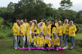 Foto Bersama Panitia Pengabdian Masyarakat 2025