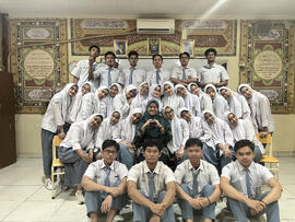 Foto Bersama Teman Sekelas
