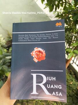 Buku Riuh Ruang Rasa Milik Shakila Maulida Nisa Karima