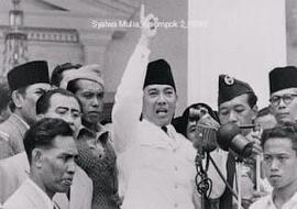Arsip Soekarno Mendirikan Partai Nasional Indonesia (PNI) di Bandung